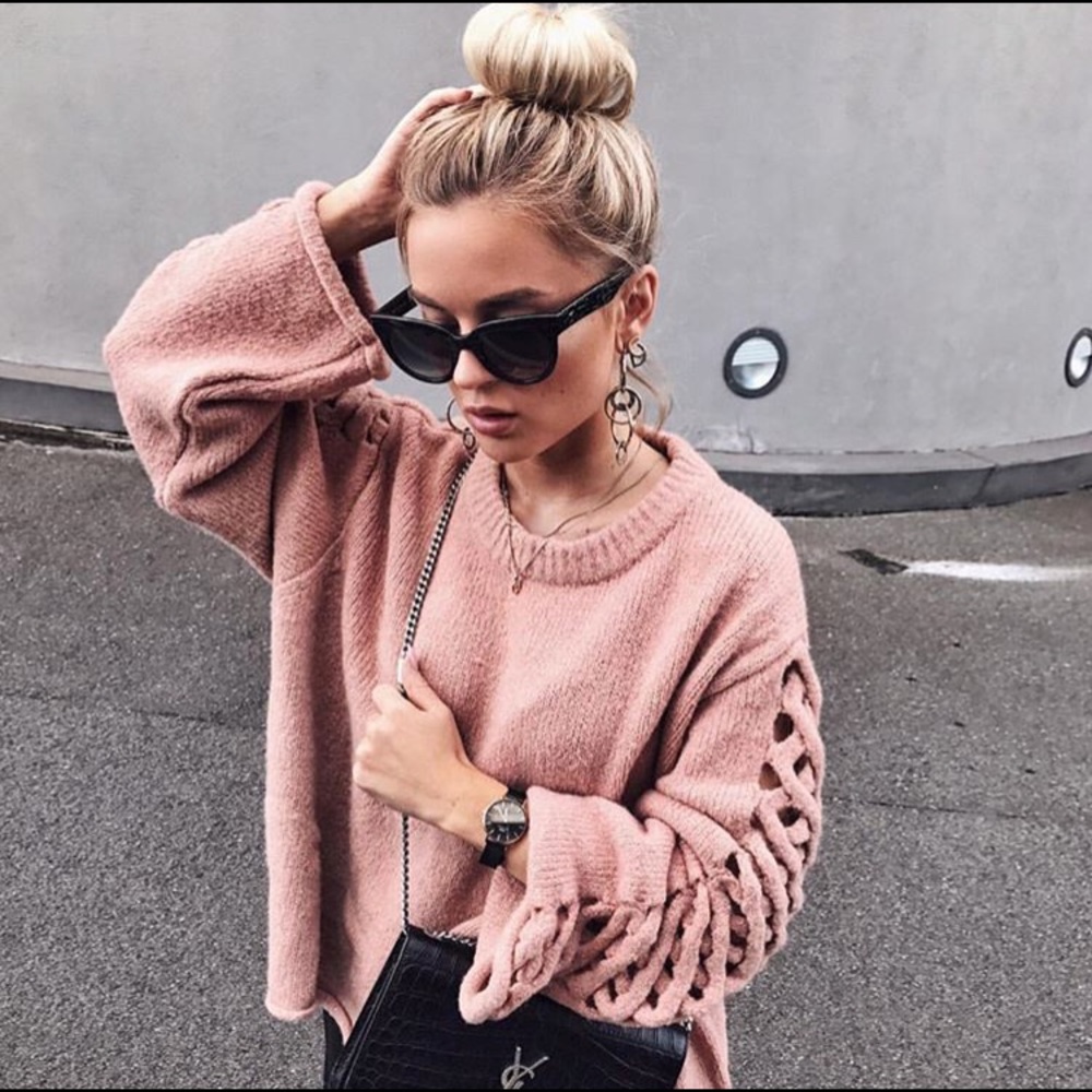 Zara Knit Cropped Rose Blogger Sweater 1 LEFT!